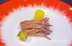 XO Sauce Stir-fried Duck Tongue