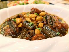 黄鳝炖猪尾-鸿运酒楼