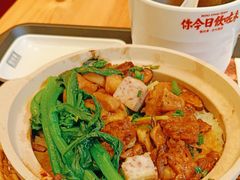 -华记煲仔华·煲仔饭(市桥易发店)