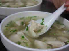 -周震馄饨