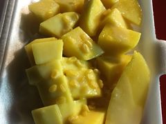 -芒果糯米饭摊子