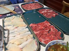 -牛村来人潮汕牛肉火锅(西单店)