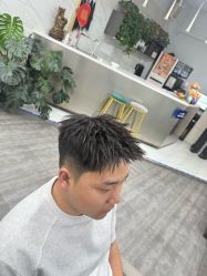 -IN HAIR艺术+造型