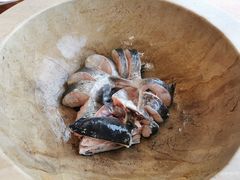 鮰鱼-云中鱼蒸汽石锅鱼(川沙百联店)