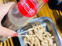 -阿姨小肉摊(同济西苑店)