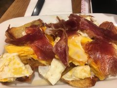 -Tapa Tapa