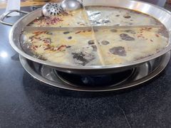 -储奇门鳝鱼火锅(总店)