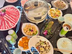 -星璨火吧KTV聚会餐厅(丰庆路店)