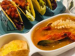 -荣耀.西式融合餐厅(留云湖店)