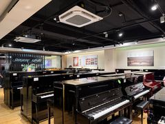 -柏斯音乐艺术中心·钢琴·吉他(上音店)