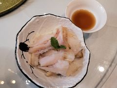 手撕鳗香-老人和饭店(淮海中路店)