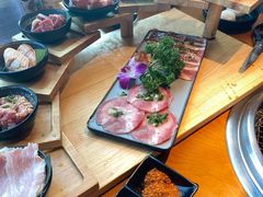 -拾勝牛·江景安格斯烧肉放题(江湾阳光天地店)