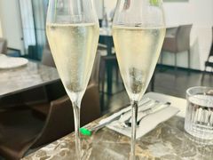 -LESCEDARS Brasserie Bistro香柏树