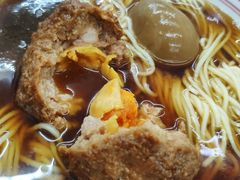 咸蛋黄狮子头面-吴茂兴本帮面(百色路店)