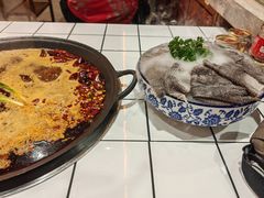 -旧街市鲜货老火锅(大光路店)