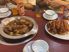 -聚首堂·特色小吃·肘子(什刹海德胜门店)