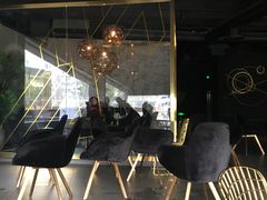 -UNI UNI(环亚凯瑟琳店)