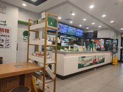 -老乡鸡(亳州路天庆大厦店)