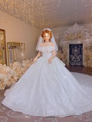 点击看大图 -伯瓷皇后婚纱艺术空间