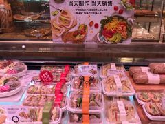 零售区-巴黎贝甜(龙之梦购物中心虹口店)