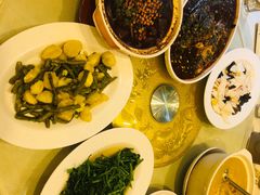 -月圆霖特色农家乐