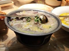 -蜜桃餐厅·伴山(湖滨商业街店)