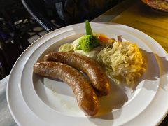 -LENBACH兰巴赫西餐啤酒坊(大连东港店)