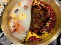 红白鸳鸯锅-小龙坎火锅(仓山万达店)