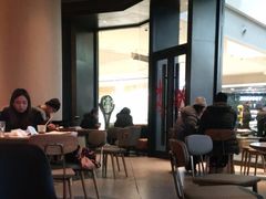 大堂-星巴克臻选(上海合生汇1F店)