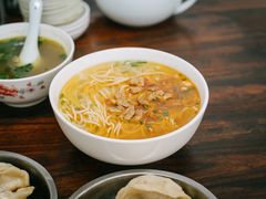 -黄阿姨锅贴大王(万航渡路店)