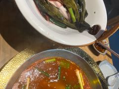 -野山舂·贵州现舂酸汤牛肉(东山店)