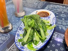 -蜗牛小馆醉乡民谣云南菜(惠新西里店)