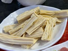 -四季喧黔味豆米火锅(万达广场店)