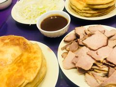 -李连贵酒家熏肉大饼(昆明街店)