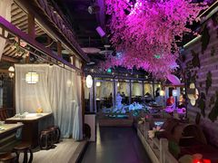 -韵秋荷(宝山龙湖天街店)