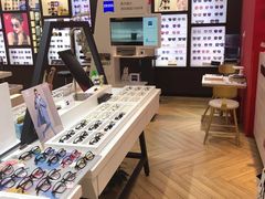 -沫芮眼镜·蔡司·依视路·尼康明月(环创店)