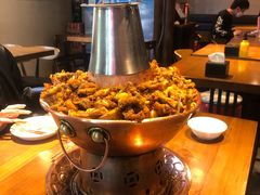 -炉小二铜锅牛蛙•川湘菜(三里屯店)
