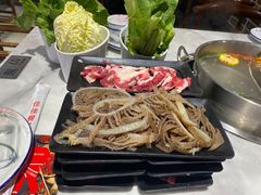 -潮牛宴·鲜牛肉自助火锅烤肉(龙岩新罗万达店)
