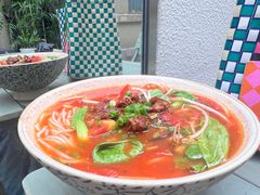 -粉八·云南米线·建水烧烤(常熟路店)