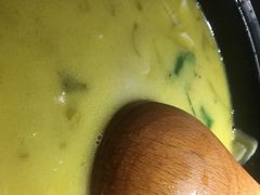 -九锅一堂酸菜鱼(新南凯德直营店)