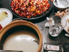 -麻六记(凤凰汇店)