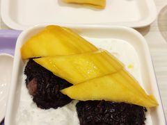 -满记甜品(日月光二店)