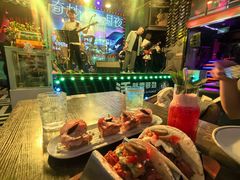 -Famous肥猫墨西哥音乐餐吧(五棵松华熙LIVE店)