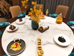 -荷塘秋月·本帮江浙菜(国权路店)