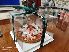 -山与蓝·轻糖鲜果蛋糕(勒泰店)