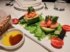 虾配牛油果-Pasha帕夏土耳其餐厅(南昌路店)