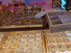 -昆明冠生园·蛋糕·面包(南强街店)