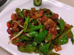 -墨脱石锅椰子鸡•香草鸭•东山羊(大东海店)