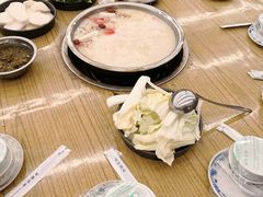 -去吃小龙虾·江湖菜·烧烤(南滨路店)