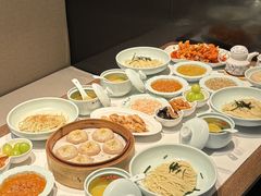 -裕兴记•蟹黄面馆(人民广场店)